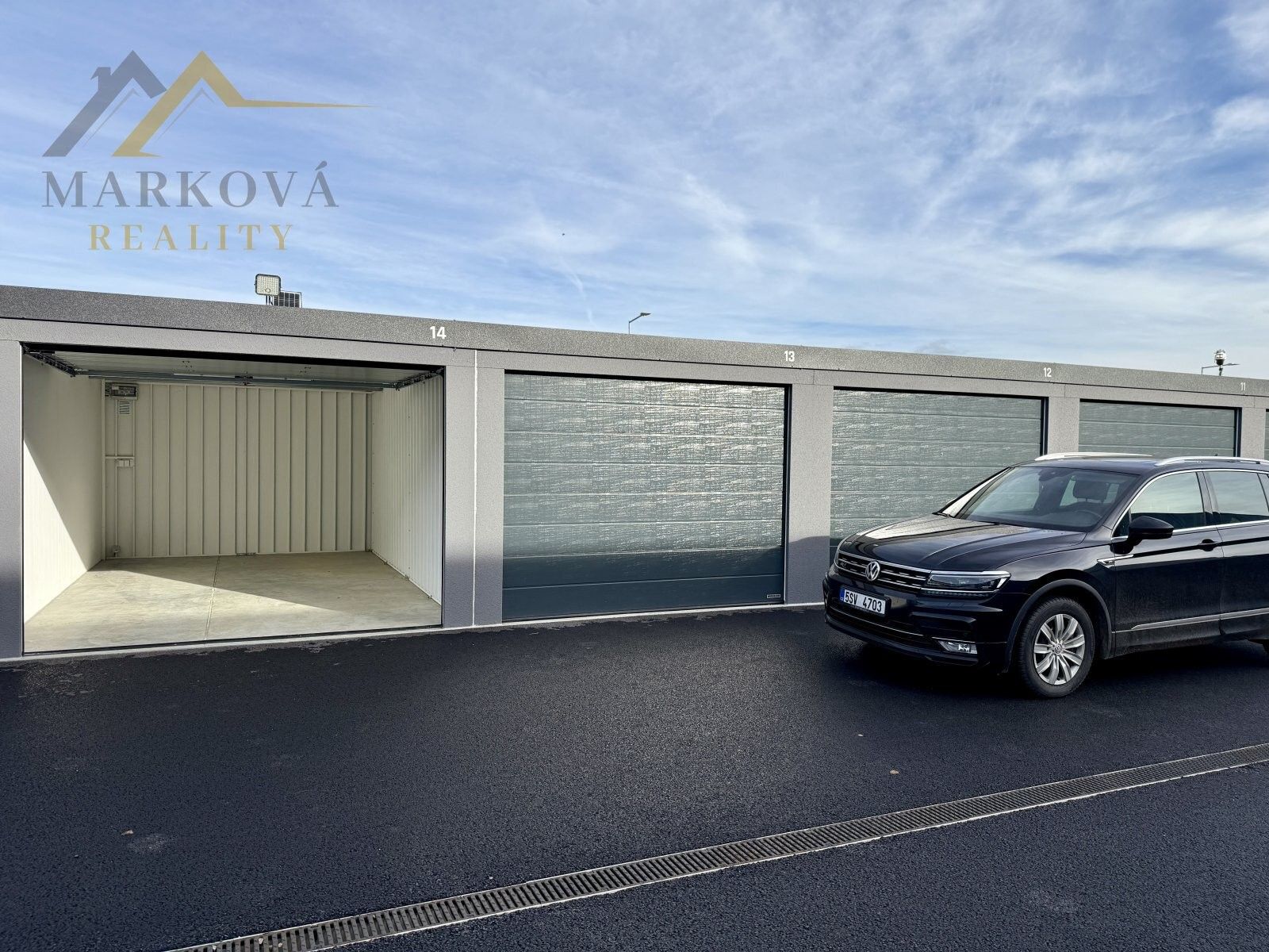 Garáže, Průmyslová, Týn nad Vltavou, 22 m²