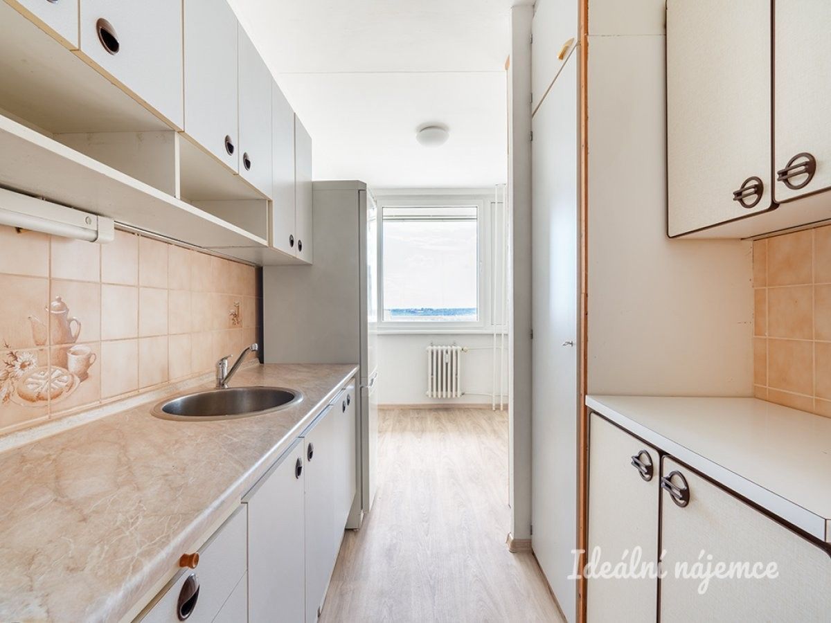 4+1, Bellušova, Praha, 89 m²