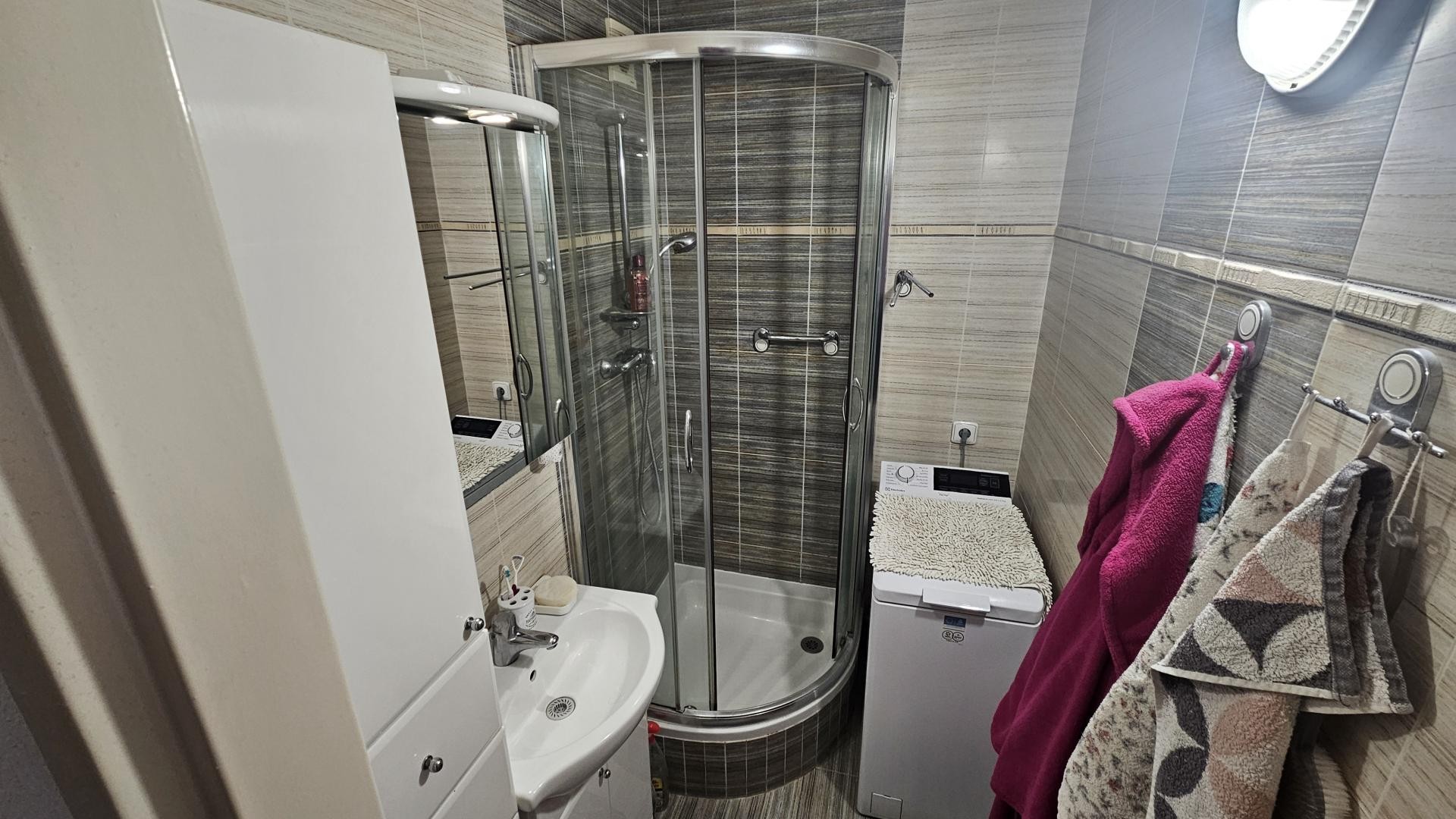 Byt 2+kk · 42 m² · Modrá, Praha - 3
