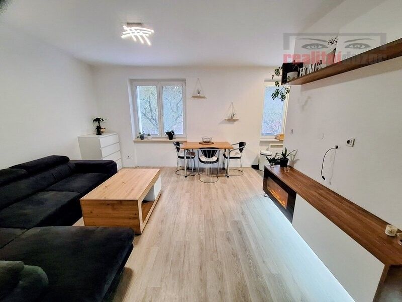 Pronájem byt - Veverská Bítýška, 664 71