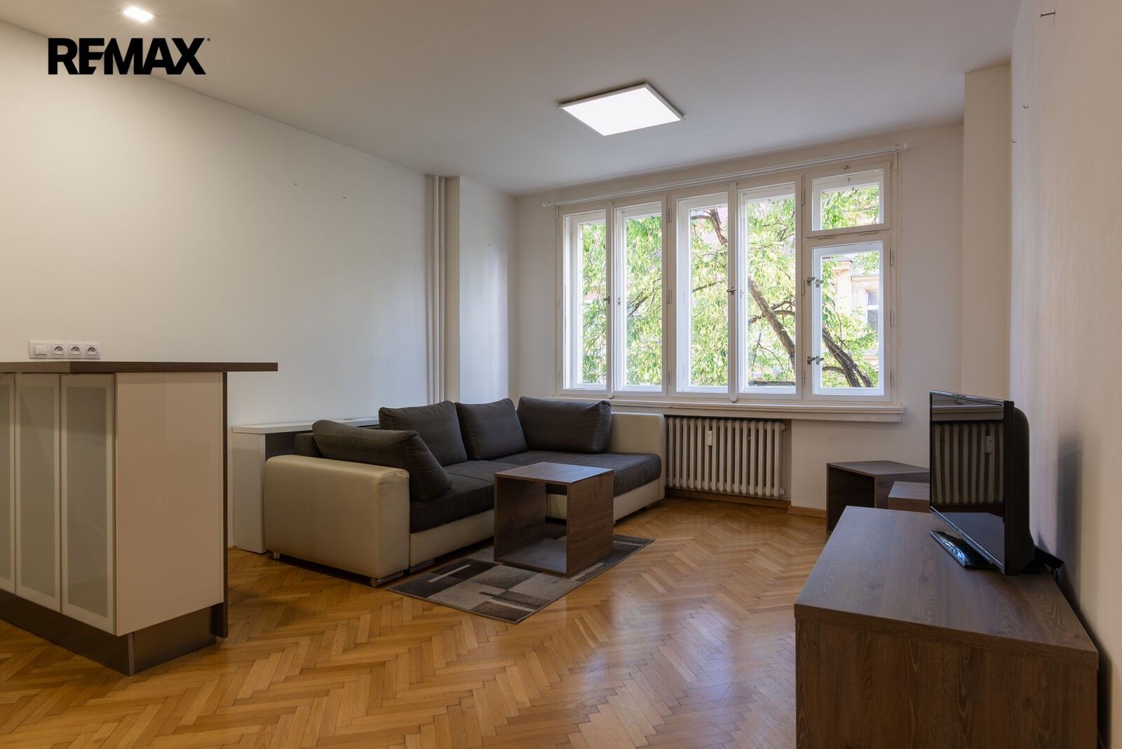 2+kk, Sokolovská 12, Praha Karlín, 58 m² - 2