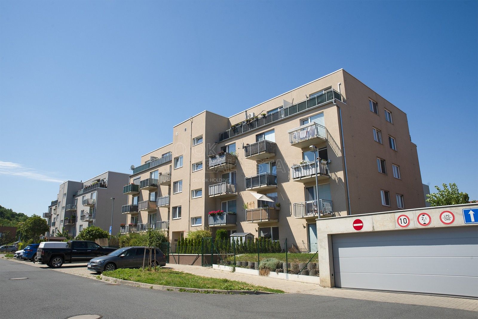 2+kk, Ječná, Hostivice, 47 m²