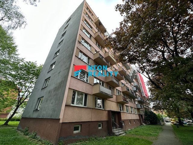 Pronájem byt 3+1 - Politických obětí, Frýdek-Místek, 58 m²
