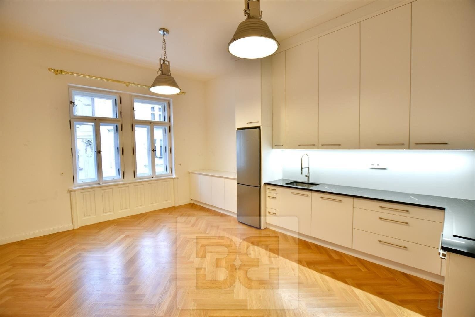 3+kk, Dittrichova, Praha Nové Město, 87 m² - 1