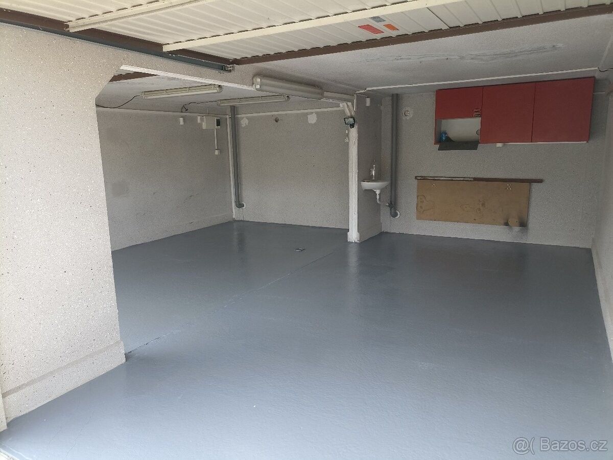 Garáže, Mladá Boleslav, 293 01