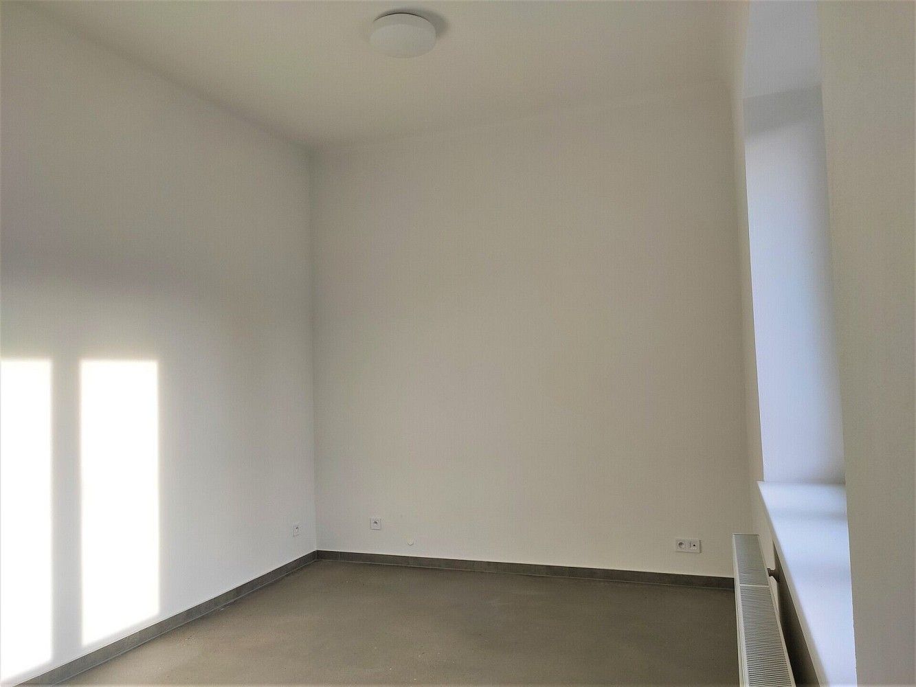 Kancelář · 17 m² · Králův Dvůr, okres Beroun, Středočeský kraj - 3