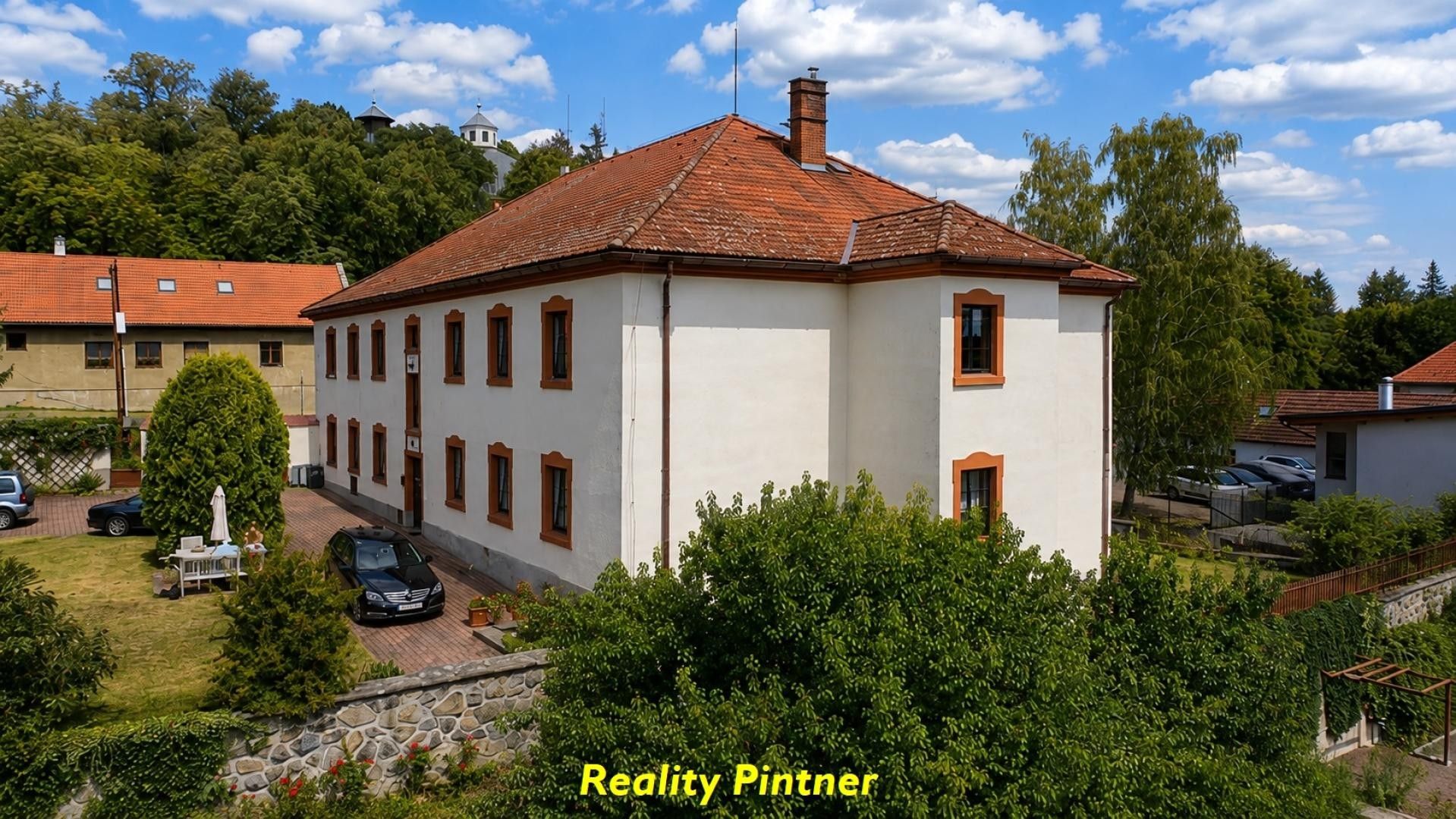 Ubytovací zařízení, Slapy, 680 m² - 2
