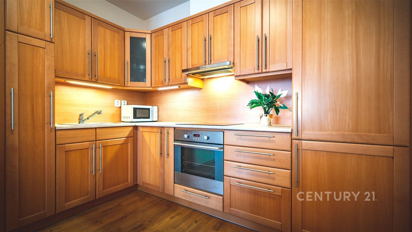 2+kk, V zahrádkách 2854, Praha Žižkov, 65 m² - 1
