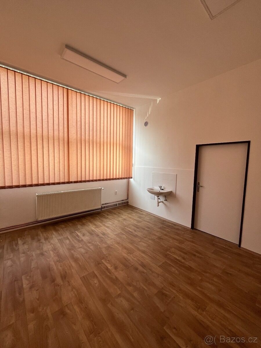 Obchodní prostory, Kolín, 280 02 - 1