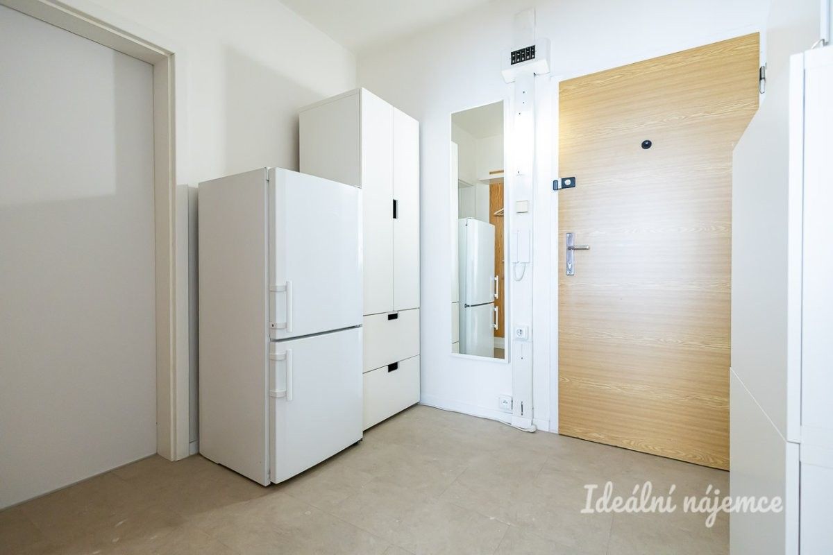 2+kk, Bryksova, Praha, 48 m² - 1