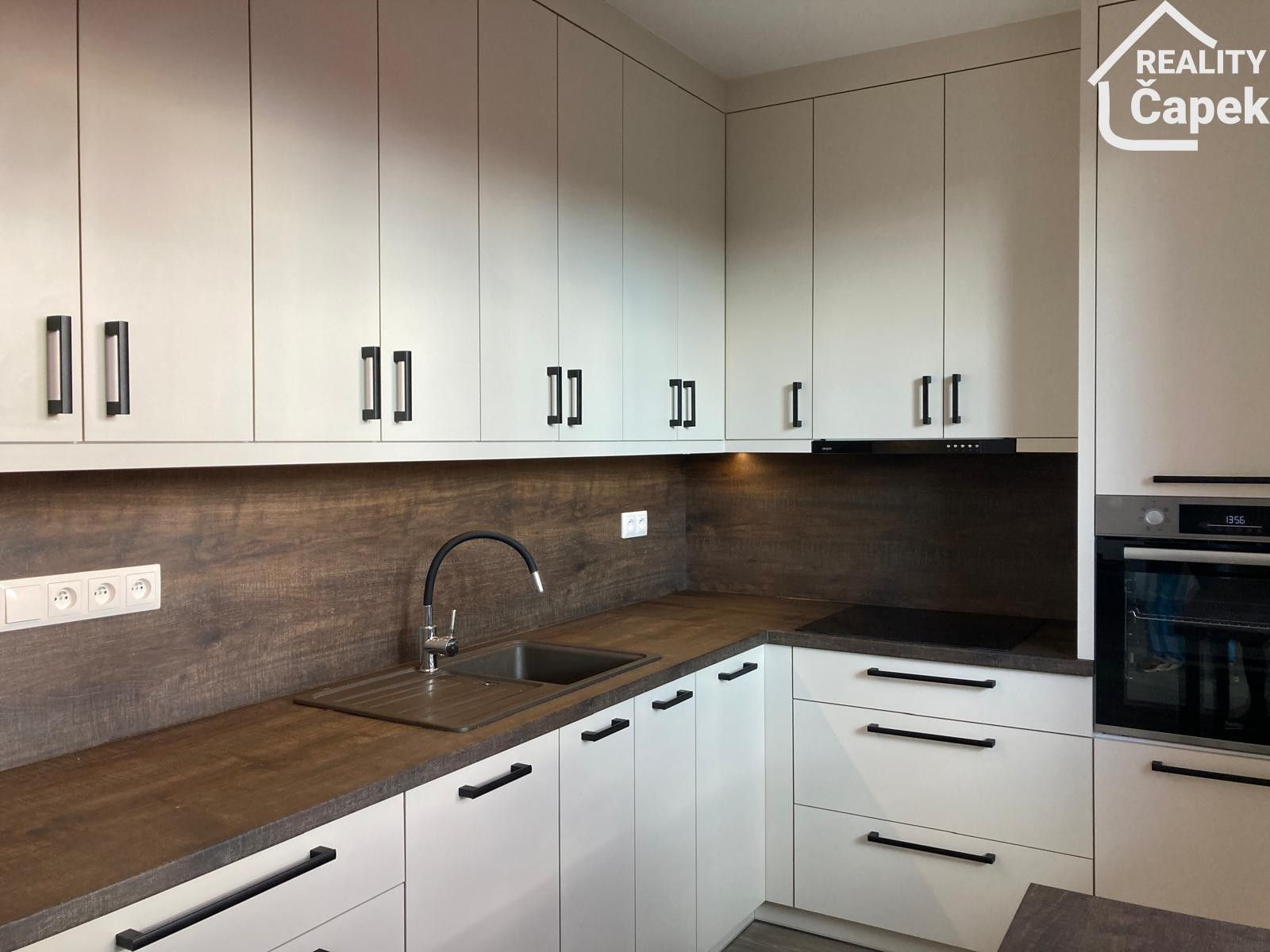 1+1, Sokolovská, Ostrava, 37 m²