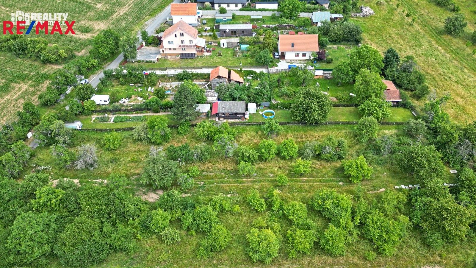 Prodej zahrada - Lesní Hluboké, 996 m²