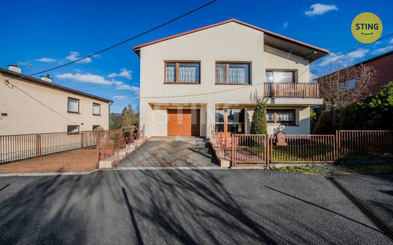 Prodej rodinný dům - Bystřice, 220 m²