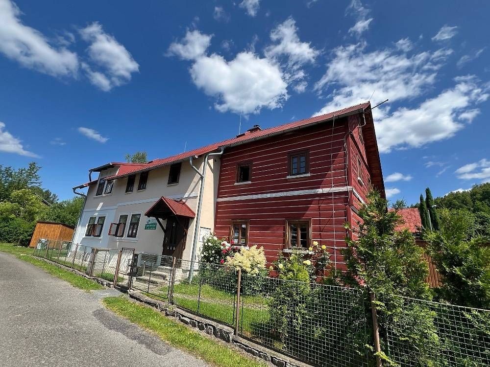 Chaty, Sloup v Čechách, Liberecký kraj - 1