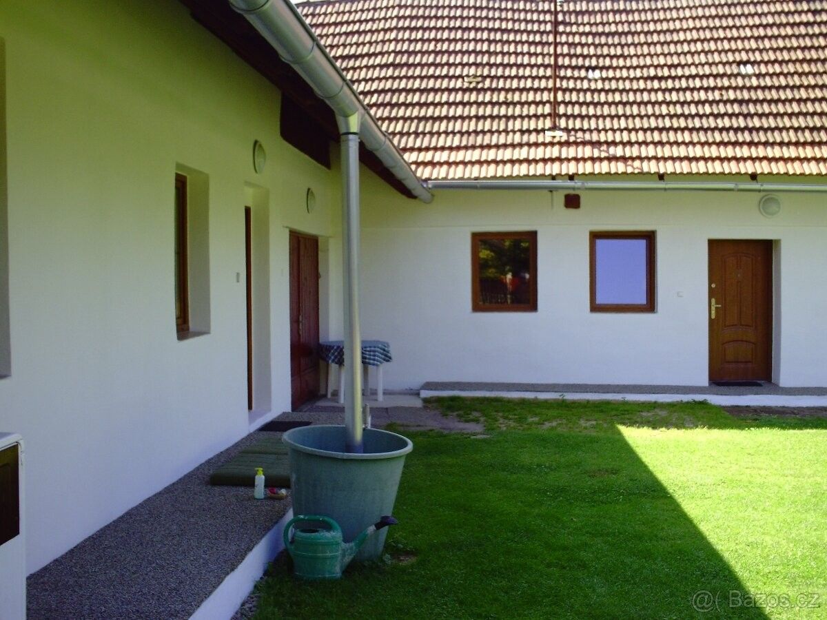 Prodej dům - Městec Králové, 289 03, 60 m²