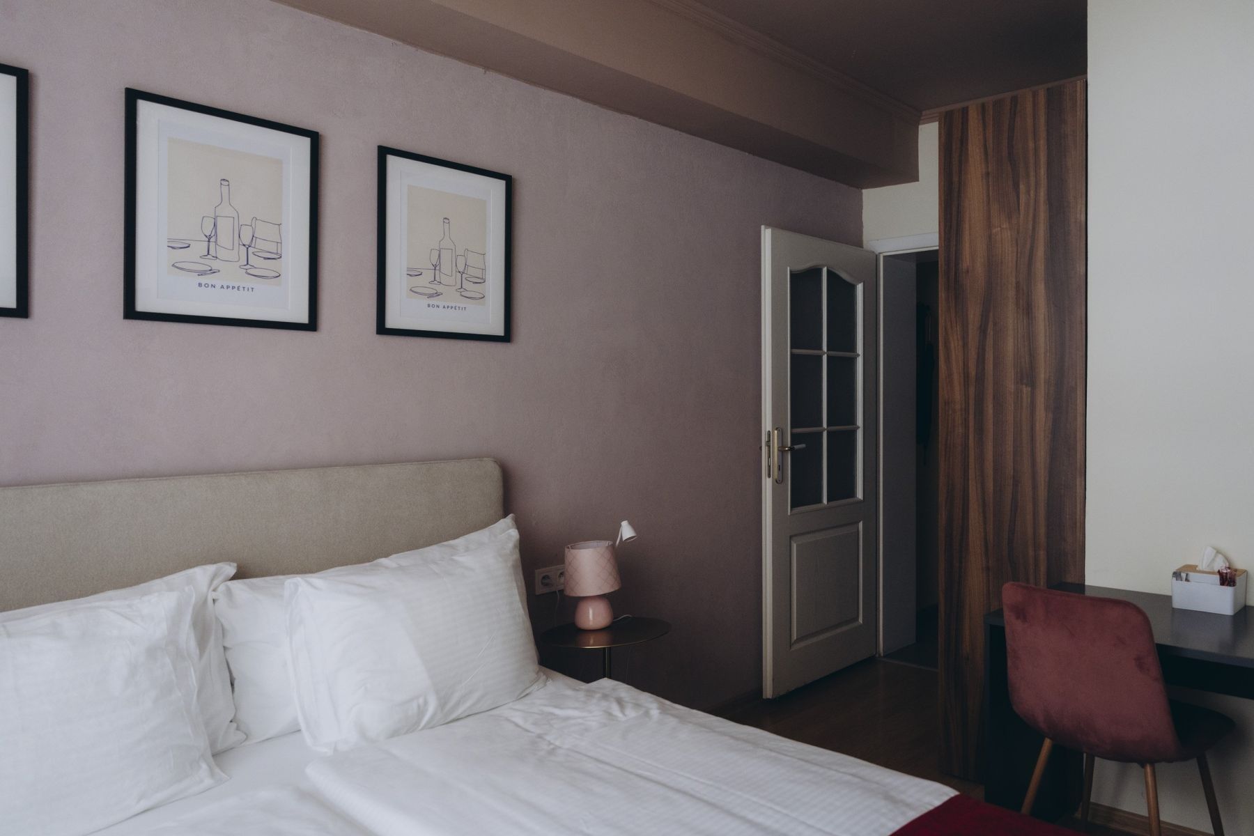 Byty, Bulharská, Karlovy Vary - Karlovy Vary, Karlovarský kraj, 16 m² - 2