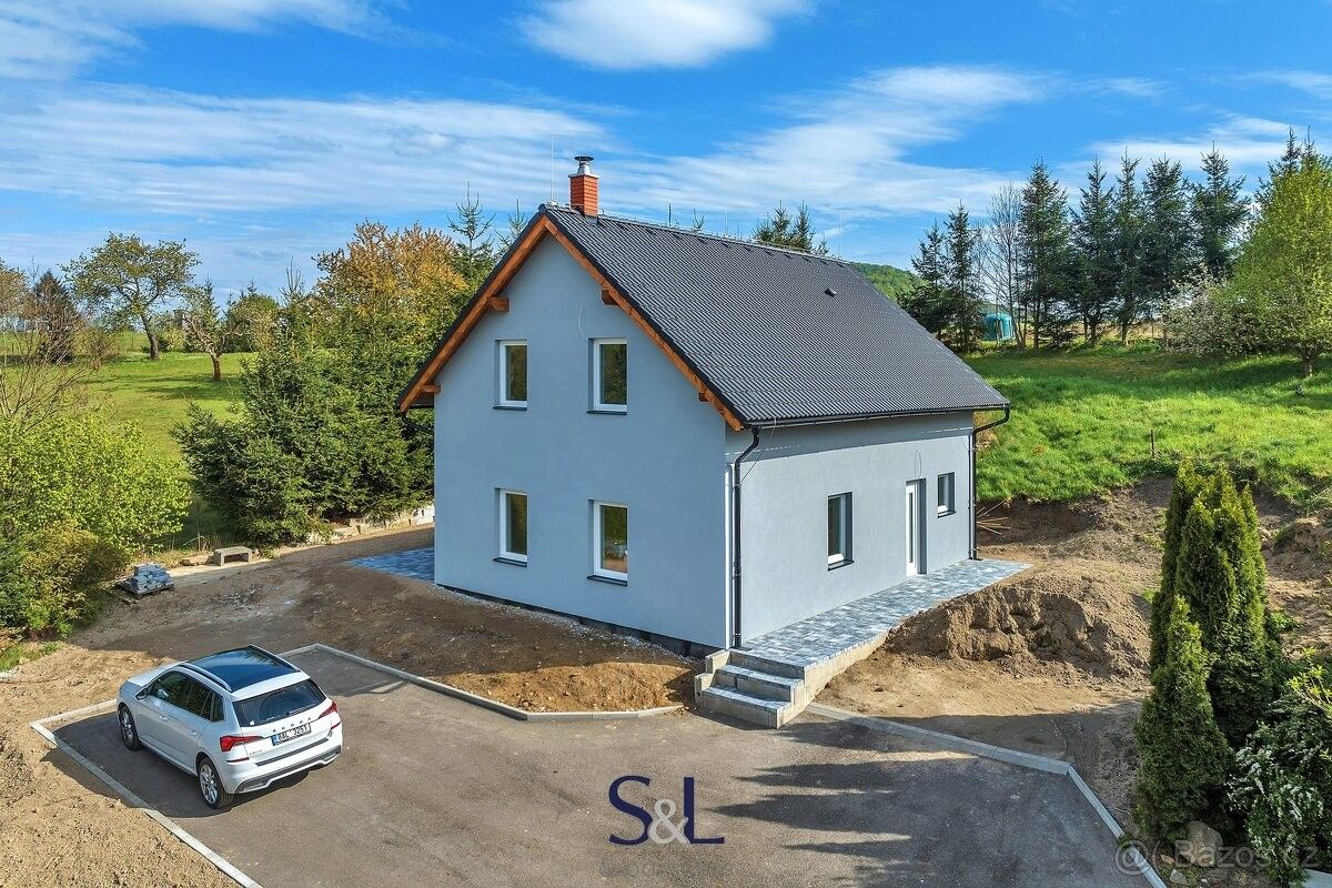 Prodej dům - Horní Police, 471 06, 160 m²