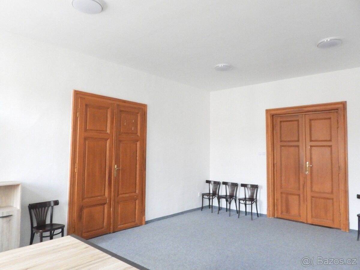Kancelář · Jihlava, 586 01 - 3