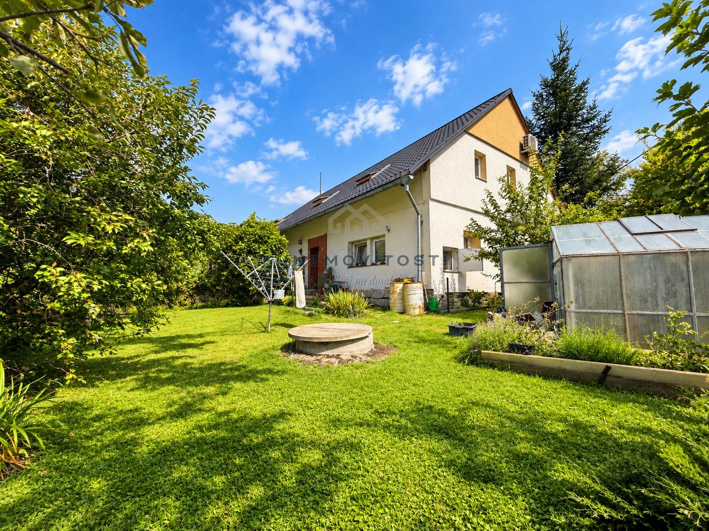 Rodinný dům, 213 m²