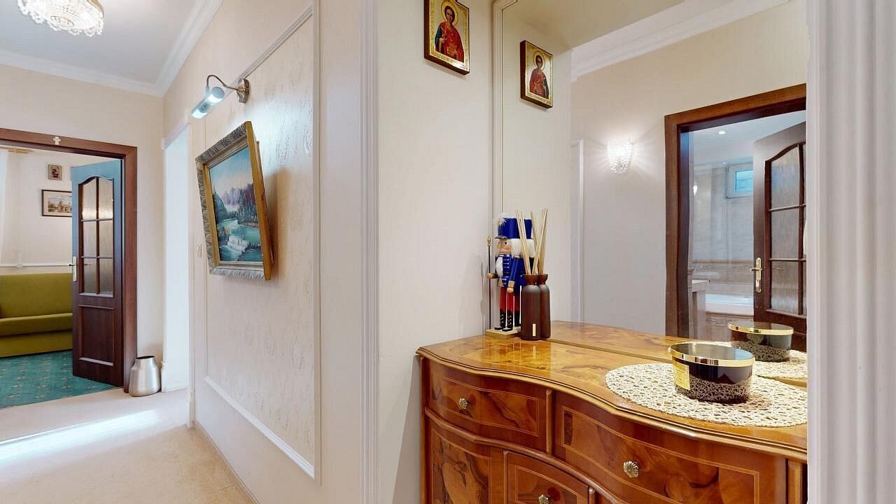 3+kk, Škroupova, Karlovy Vary, 100 m² - 2