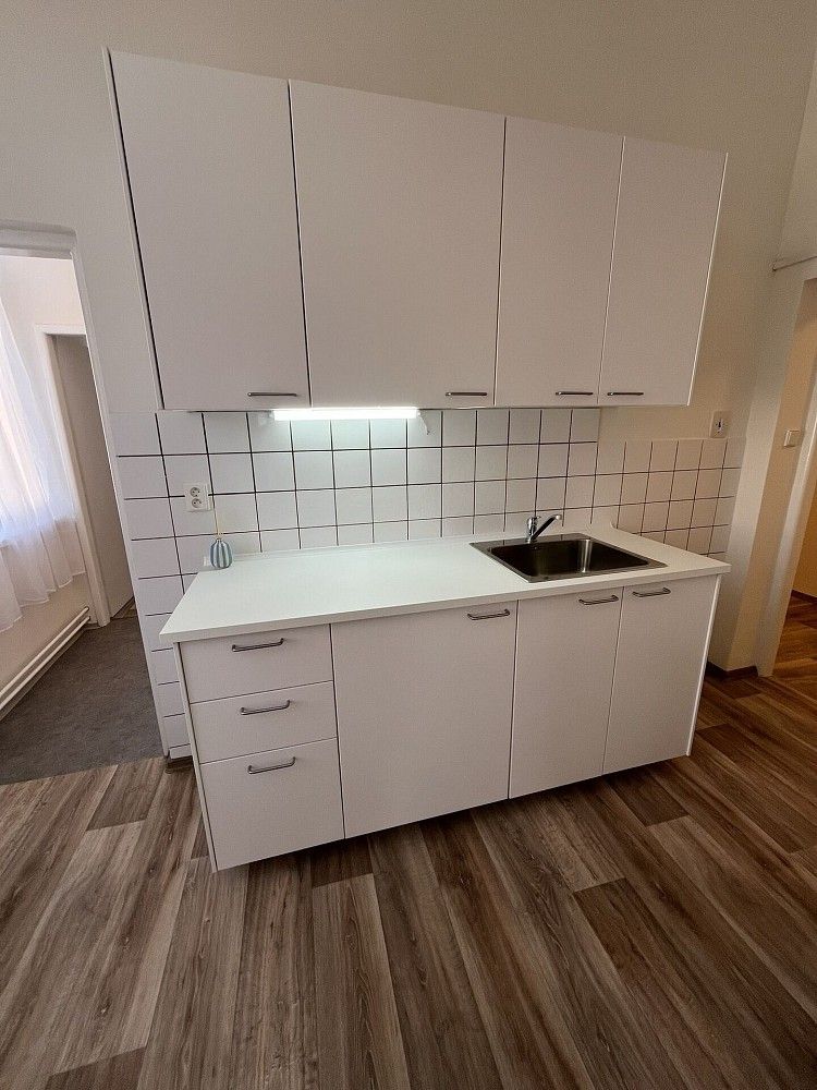 3+1, Karlovy Vary - Doubí, Karlovarský kraj, 64 m² - 2