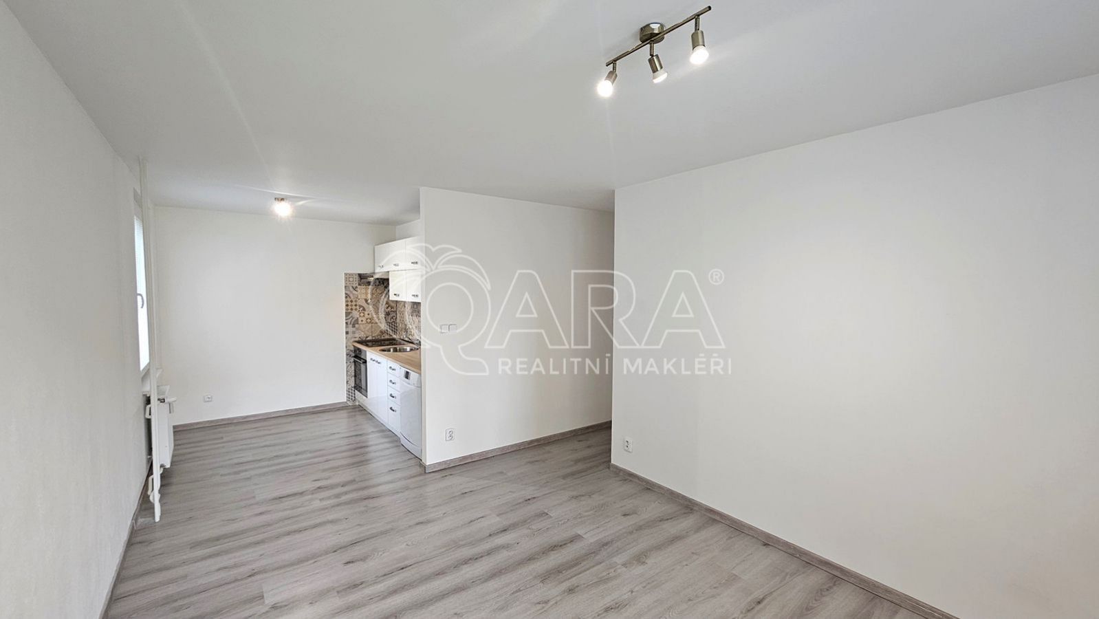 2+kk, Slapská , Beroun, 43 m² - 2