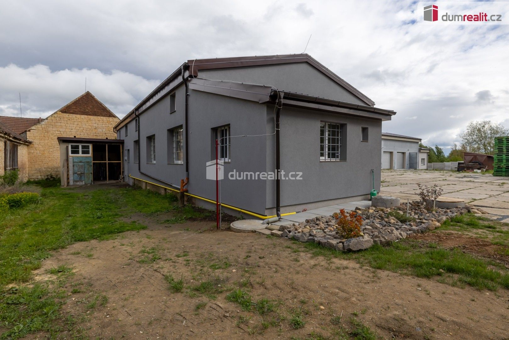 Sklady, Hředle, 753 m² - 2