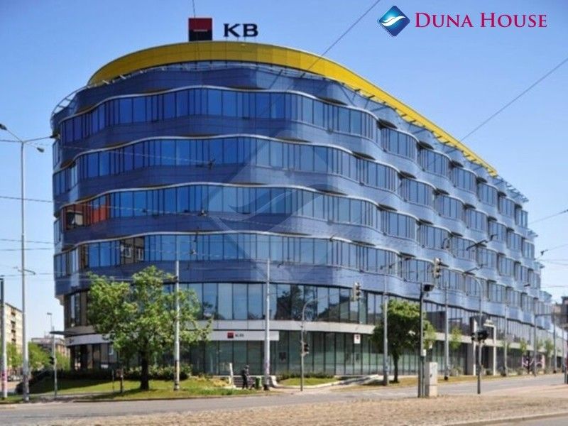 Kanceláře, Českomoravská, Praha, 305 m²