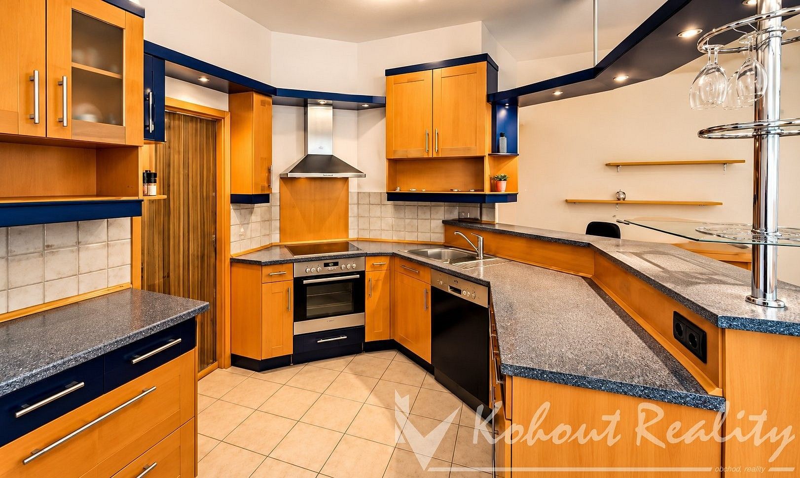 Pronájem byt 2+kk - Trnkovo náměstí, Praha 5 - Hlubočepy, 85 m² - 2