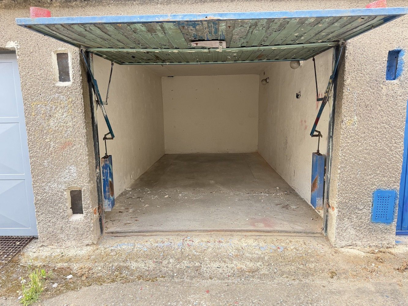 Garáže, Ostrava, okres Ostrava-město, Moravskoslezský kraj, 18 m² - 2