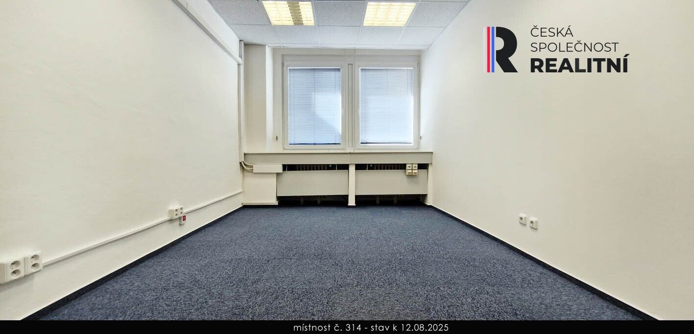 Pronájem kancelář - Kvítková, Zlín, 29 m² - 5