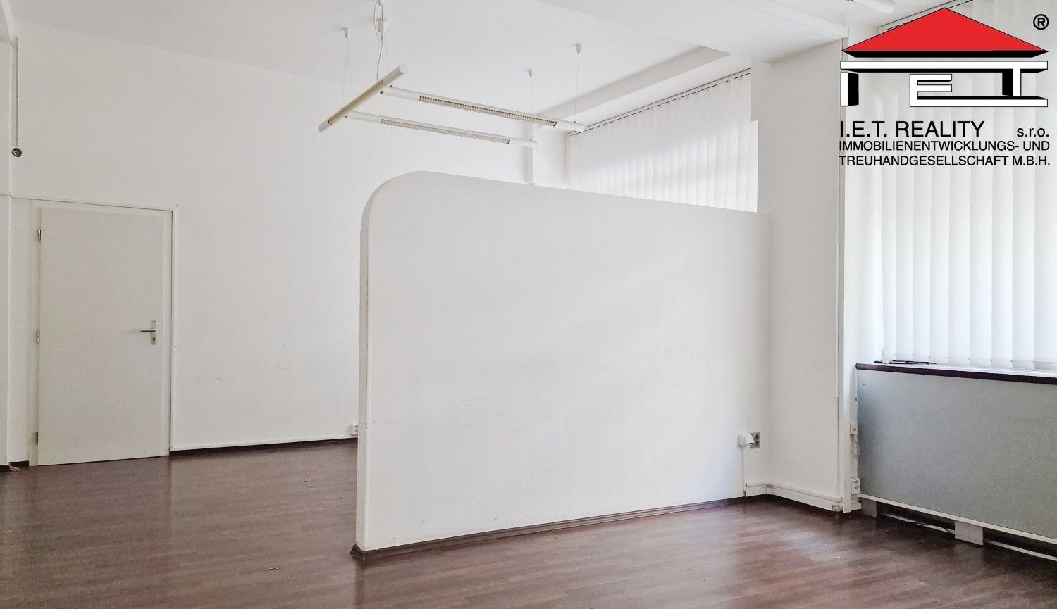 Pronájem kancelář - Opletalova, Praha, 64 m²