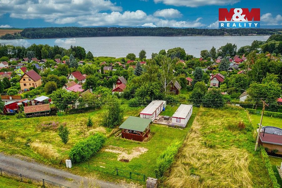 Pozemek pro bydlení, 587 m²