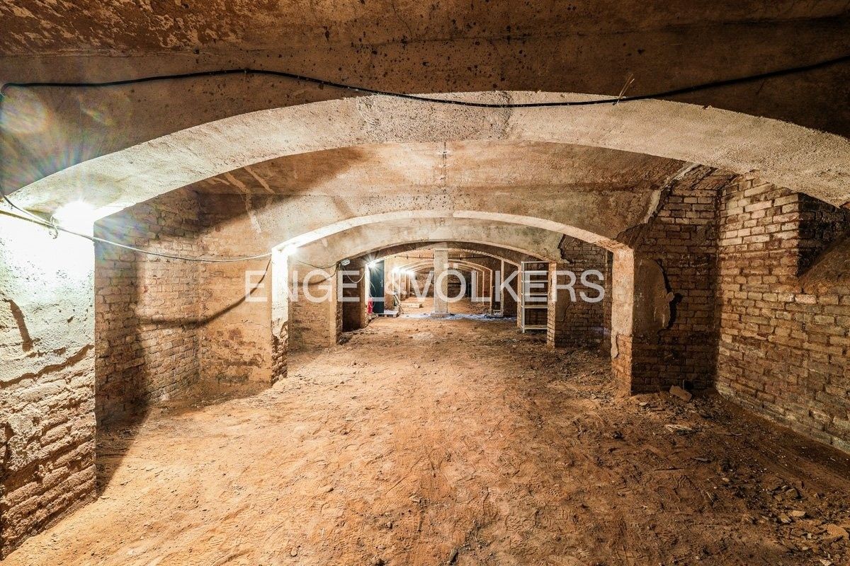 Pronájem sklad - Komunardů 1039, Praha Holešovice, 149 m² - 5