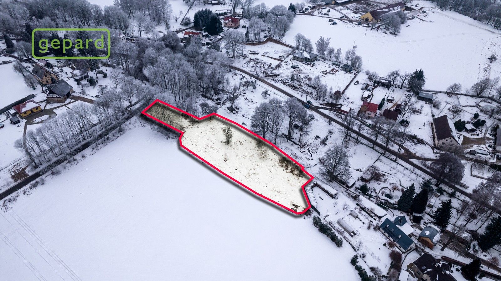 Pozemek pro bydlení, 3 300 m²