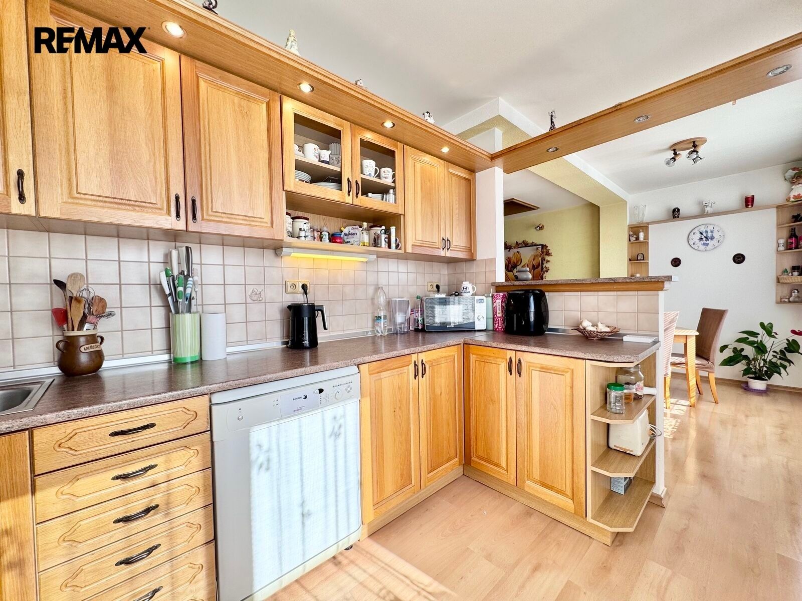 Byt 5+kk · 102 m² · Huzová - 3
