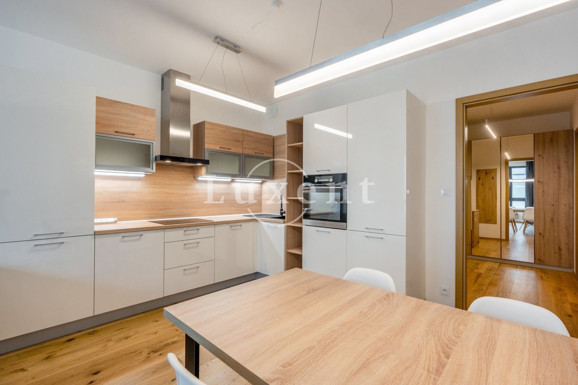 Pronájem byt 2+kk - Mužíkova 1759, Praha Nusle, 61 m² - 5