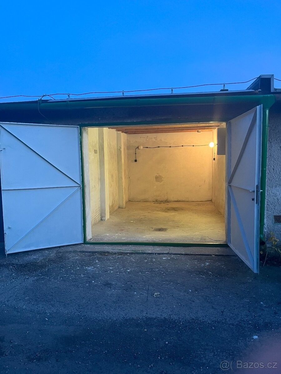 Pronájem garáž - Havířov, 736 01