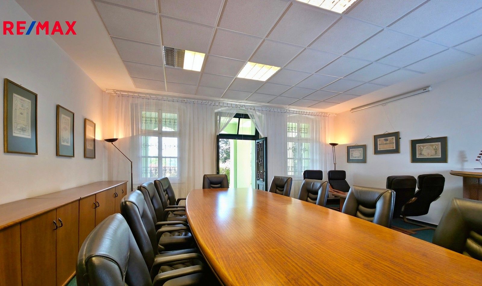 Prodej vila - U Odborů, Žatec, 683 m²