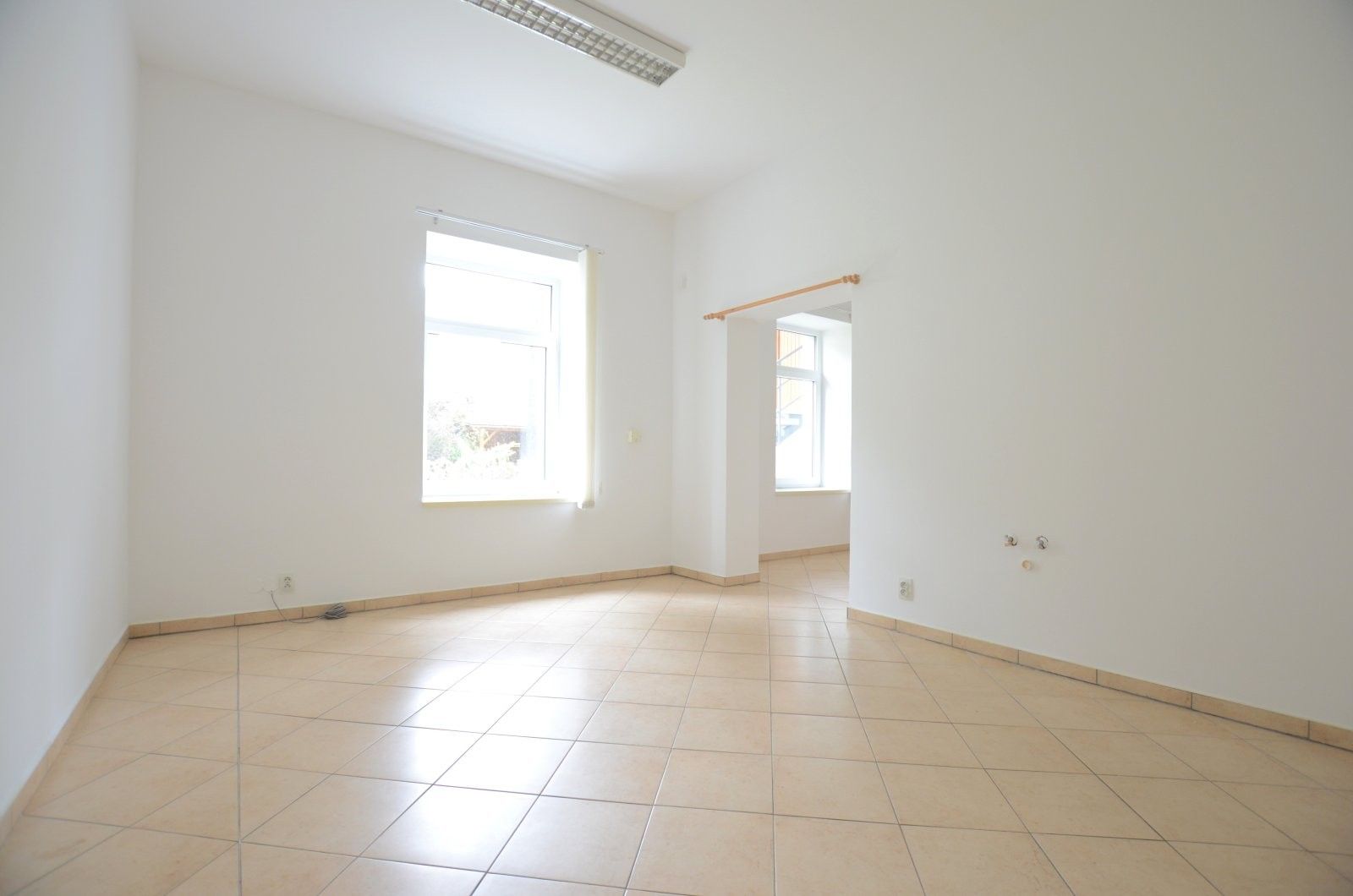 Pronájem kancelář - Hradská 285, Humpolec, 37 m²