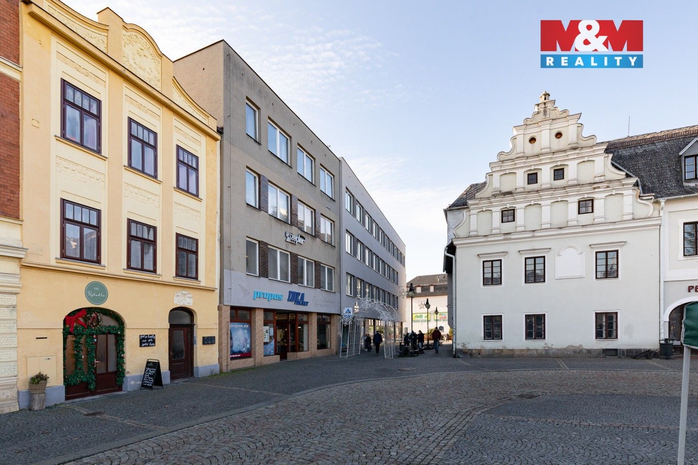 Prodej obchodní prostory - nám. Míru, Bruntál, 720 m²