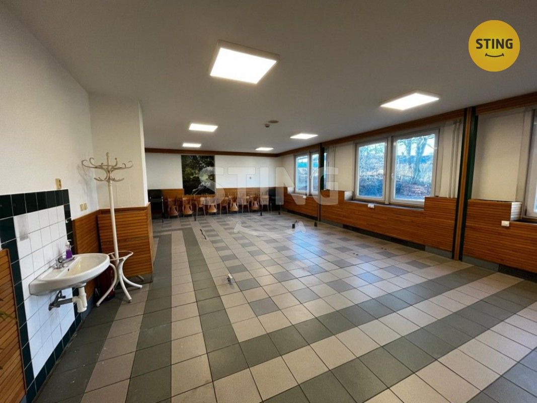 Pronájem sklad - Uhlířská, Ostrava, 130 m²