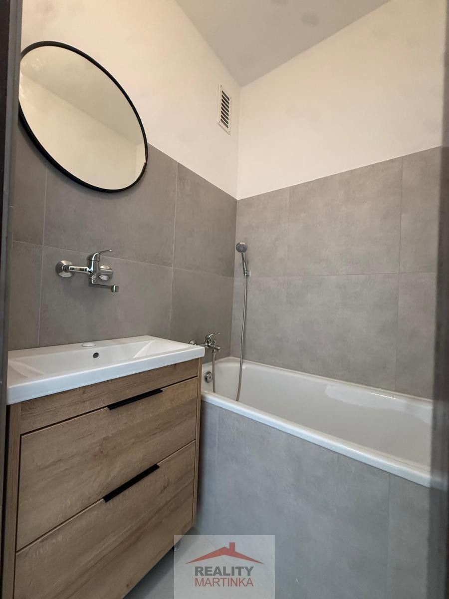 Byt 2+1 · 58 m² · Na Šištotě, Valašské Meziříčí - 3