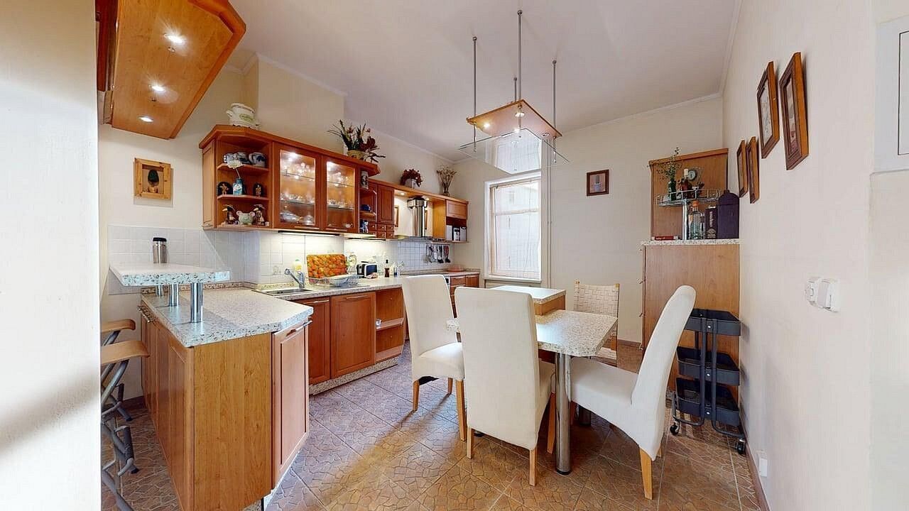 3+1, Karlovy Vary, Karlovarský kraj, 97 m² - 2