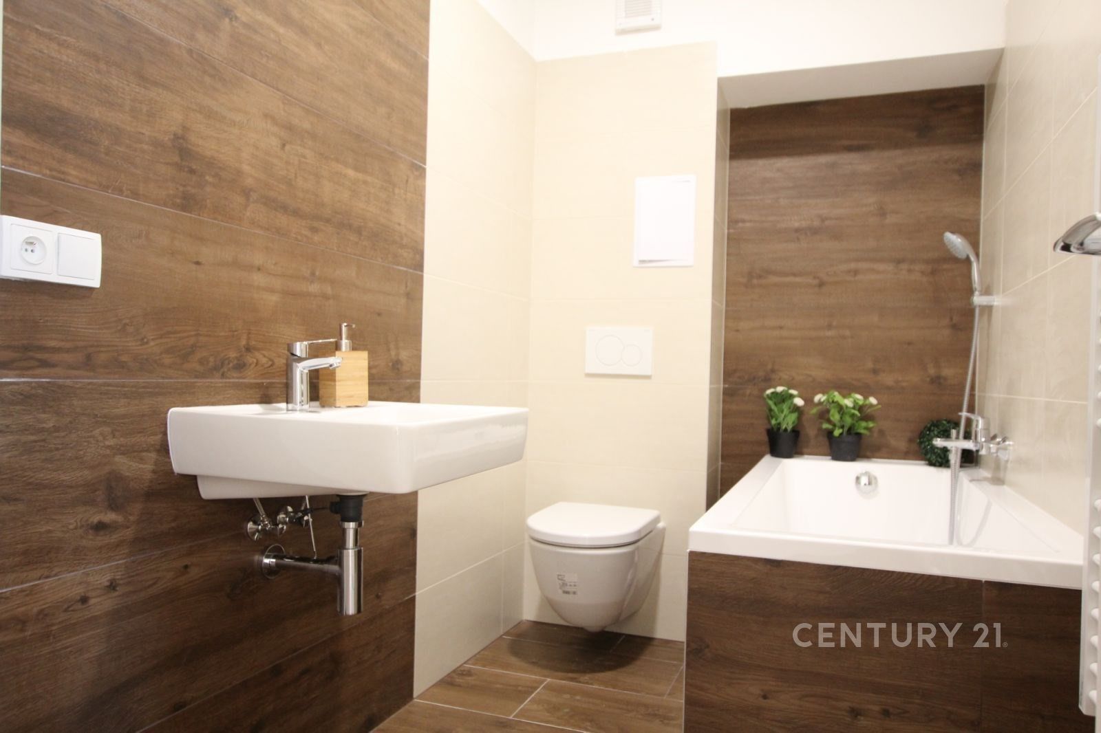 Pronájem byt 2+kk - Jihlavská, Troubsko, 59 m²