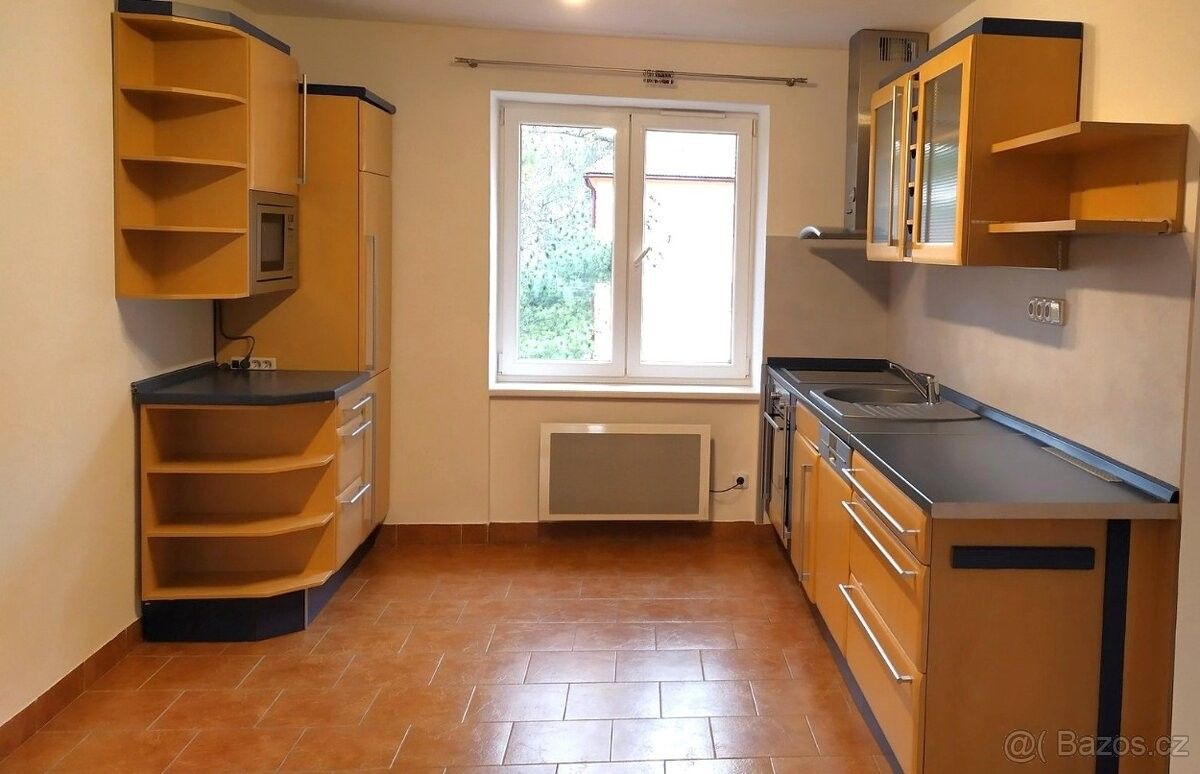 Byty, Kopřivnice, 742 21