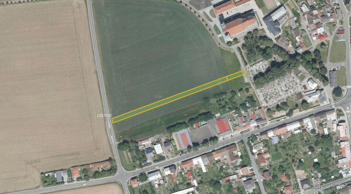 Prodej pozemek pro bydlení - Dub nad Moravou, 783 75