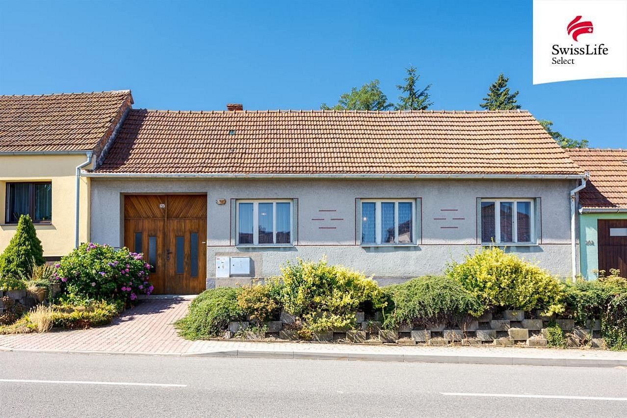 Rodinné domy, Dukovany, okres Třebíč, Kraj Vysočina, 70 m² - 1