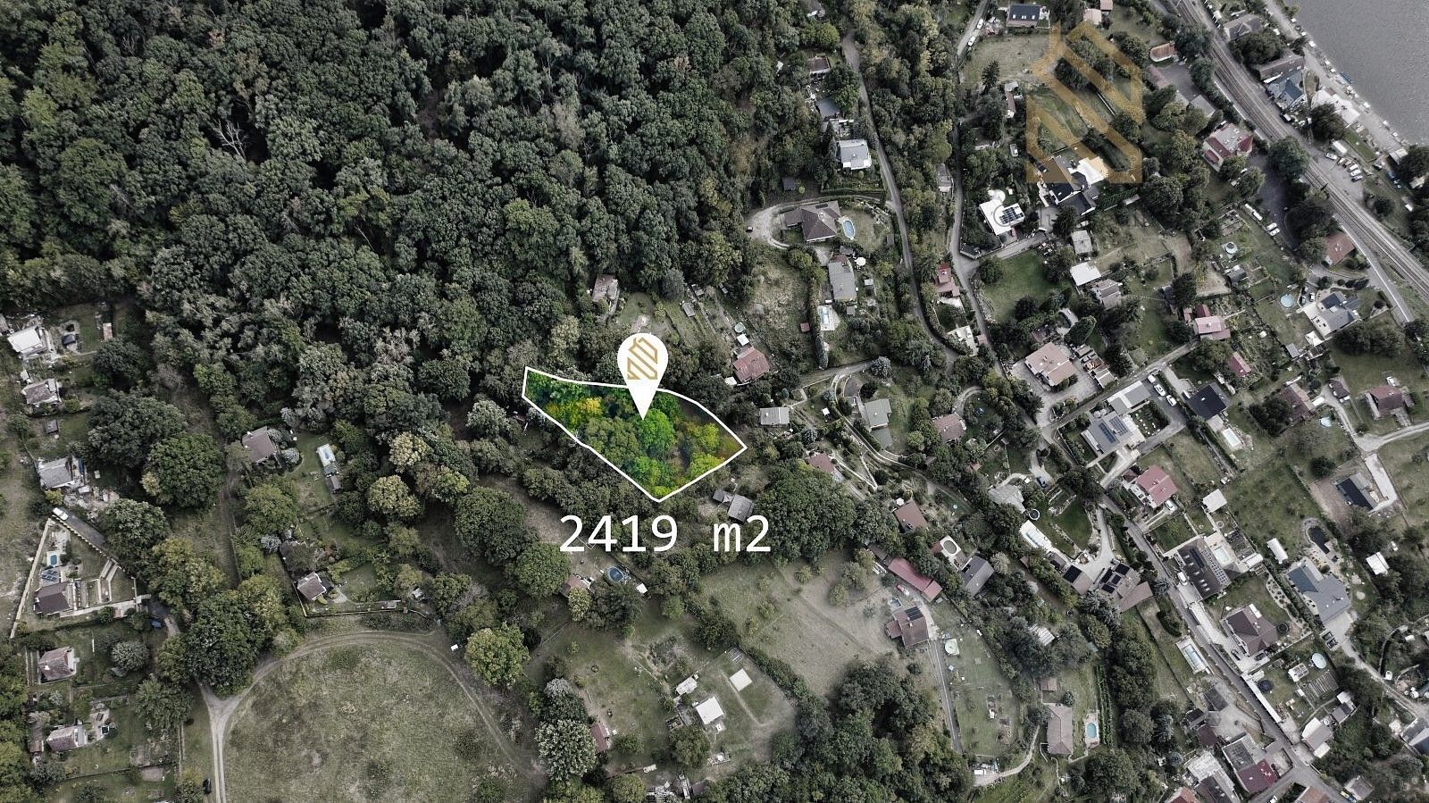 Pozemek, 2 419 m²