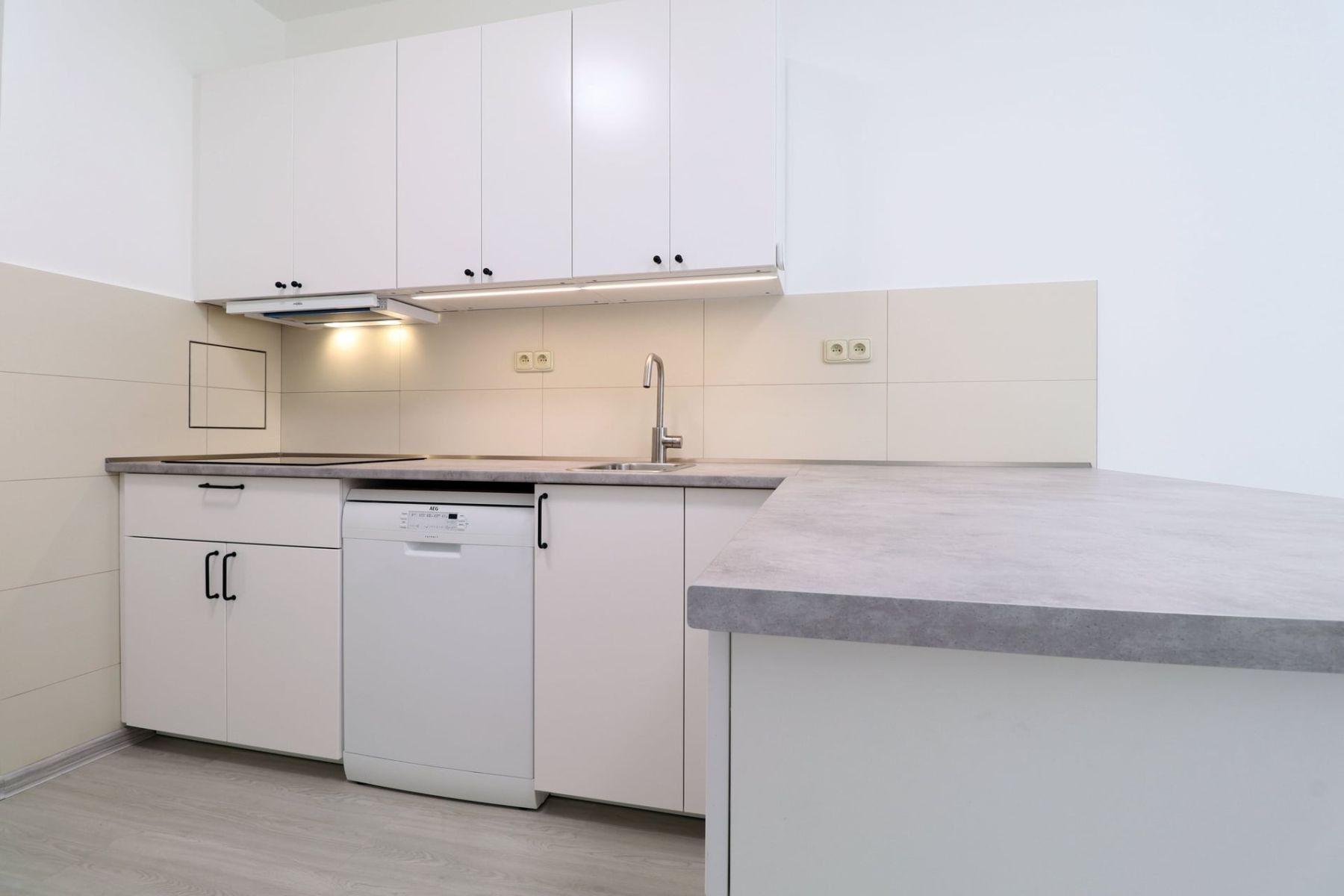 3+kk, Havanská, Praha - Bubeneč, 72 m² - 1